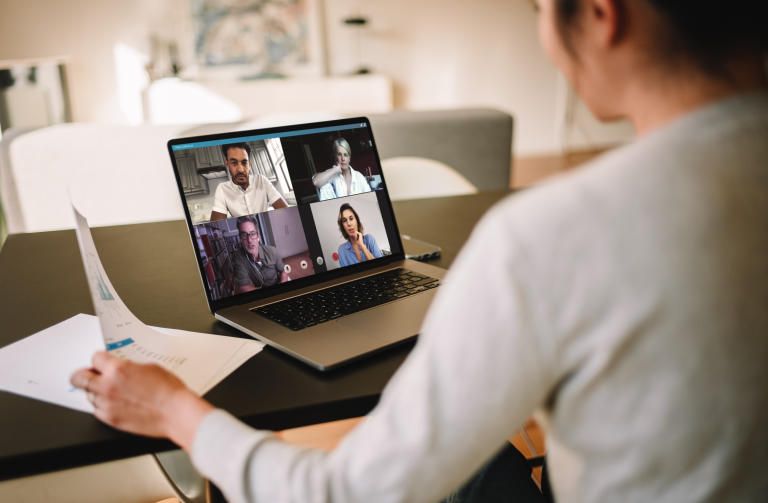 /medias/Topic-4-Top-Content-Marketing-Trends-To-Take-Your-Business-To-The-Next-Level.jpeg?context=bWFzdGVyfGltYWdlc3w0MTMxN3xpbWFnZS9qcGVnfHN5cy1tYXN0ZXIvaW1hZ2VzL2gxYi9oMzcvODg1NDI0NjYyMTIxNC9Ub3BpY180X1RvcF9Db250ZW50X01hcmtldGluZ19UcmVuZHNfVG9fVGFrZV9Zb3VyX0J1c2luZXNzX1RvX1RoZV9OZXh0X0xldmVsLmpwZWd8ZDI4MGU4OWY5NDU0ODM3N2I2YTU5ZWNlZjRmNDk0ODkzMjJiNTIzYTA4NGI2OTNiMzcxODYzZjBhNTk1ZGE4Yw